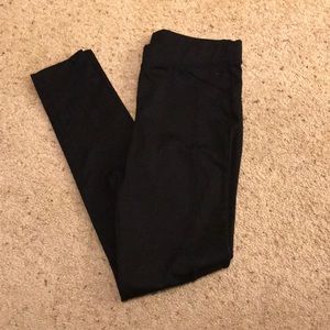 Victoria’s Secret PINK back leggings